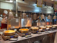-金马门国际美食百汇(珞喻路店)