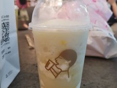 -喜茶(上海打浦桥日月光gelato lab+店)