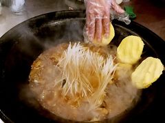-东北农家院·铁锅炖(莘庄店)
