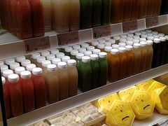 鲜榨果汁-好利来(东四店)