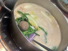 -洪氏嗨捞·猪肚鸡火锅(阳光天地店)