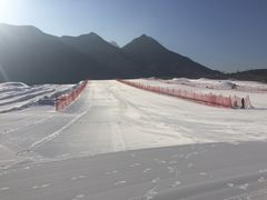 -荣盛康旅野三坡滑雪场