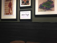 -星巴克臻选(南京金茂览秀城店)