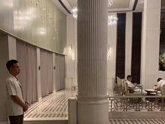 -浅深(世茂滨江精品店)