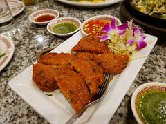 -光海鲜鱼翅餐厅(叻差拉披色路店)