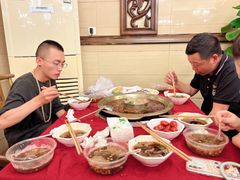 -山城年华老火锅(玉林店)