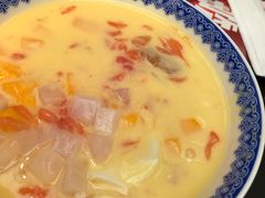-多嘴超级肉蟹煲(中街恒隆故宫店)