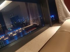 -上海龙之梦万丽酒店