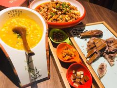 -有红鸡毛店·川菜(建设路店)