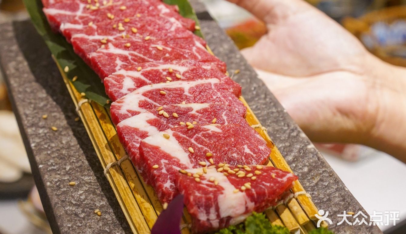 午休时间🥩从工位上转战到木偶剧院，只为你的性价比。