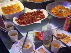 -巴特餐饮6加1音乐餐吧·新疆菜