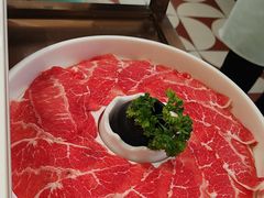 -洪氏嗨捞·广东猪肚鸡·椰子鸡火锅(西咸万象城店)