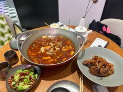 -靓蛙馆