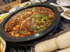 -老船舫·现做活鲜鱼馆(东郊记忆店)