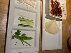 -娜仁图雅蒙古美食村(33小镇店)