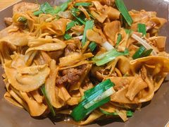 -老板恋上鱼(恒隆广场店)