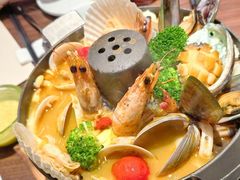 -港丽餐厅(正大店)