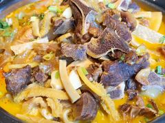 犇犇胶汁牛杂煲-胖哥俩肉蟹煲(杭州下沙学林街店)