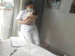 -萧乐母婴·住家月嫂·育婴师