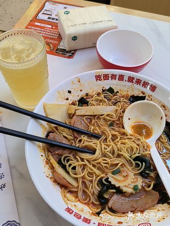 今天发现一家超赞的拉面店 - 裕禧拉面 店铺位于下沙
