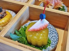 鲜果桂花糕-五号茶居·新派粤菜·岭南五号酒店(沿江中路店)