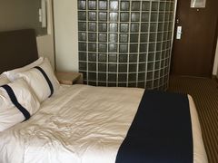 -上海南汇嘴大堤酒店
