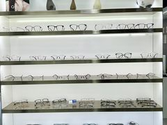 -视野联行眼镜(第一国际店)