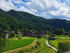 -白川乡与五箇山的合掌构造村落