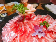 -三人行骨头王火锅(长寿店)