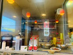 -湘聚南县土菜馆(龙山二路店)