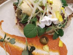 -FLOVIE FLORIST CAFE