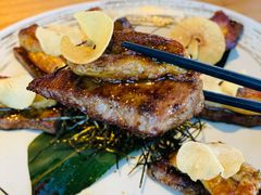 煎鹅肝牛肉-Hatsune隐泉日式料理(三里屯太古里店)