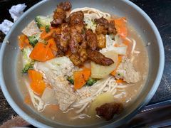 烤肉拌面-臻老板牛肉面(光华路SOHO店)