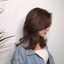 -AYO SALON