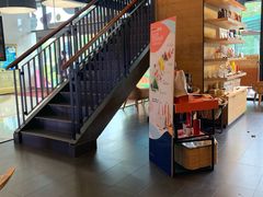 -星巴克臻选(宁波世纪东方广场店)