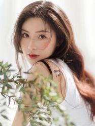 -格调婚纱摄影 (福州总店)