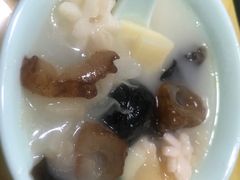 金牌全家福-春水锅贴·传统鲁菜(大明湖店)