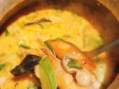 虾球冬阴功汤-大头虾越式风味餐厅(光明广场店)