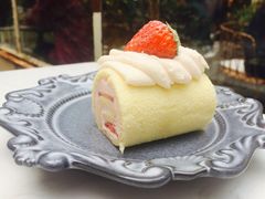 奶油草莓裸蛋糕-RGF(巨鹿路店)