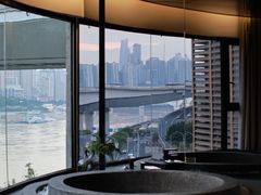 -Yolo私汤温泉设计师酒店(重庆南滨路店)