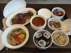 -妈咪爱月子中心·母婴护理