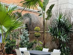 -潮一不贰·法式甜品·生日蛋糕·西式简餐(外滩店)