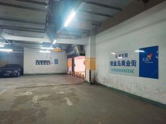 -龙湖北城天街-停车场