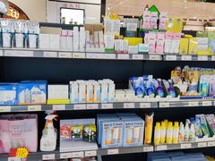 -综合保税区进口商品直销中心(新百店)