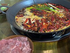 -黄潇洒老火锅(九眼桥宏济巷店)
