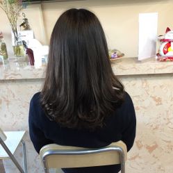 -茶发Salon·烫发染发理发