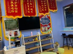 -蓝鲸国际少儿游泳训练中心(群力店)