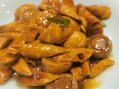 春笋烧口蘑-京味斋·北京烤鸭(北京南站洋桥店)