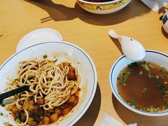 炸酱面-苏氏牛肉面(机场店)