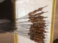 -街角等你.大连海鲜烧烤.经典铁板海鲜串(西安路店)